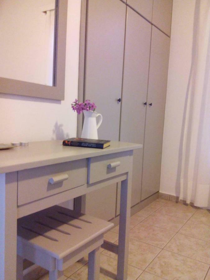 Serenity Apartments Agios Georgios  Buitenkant foto